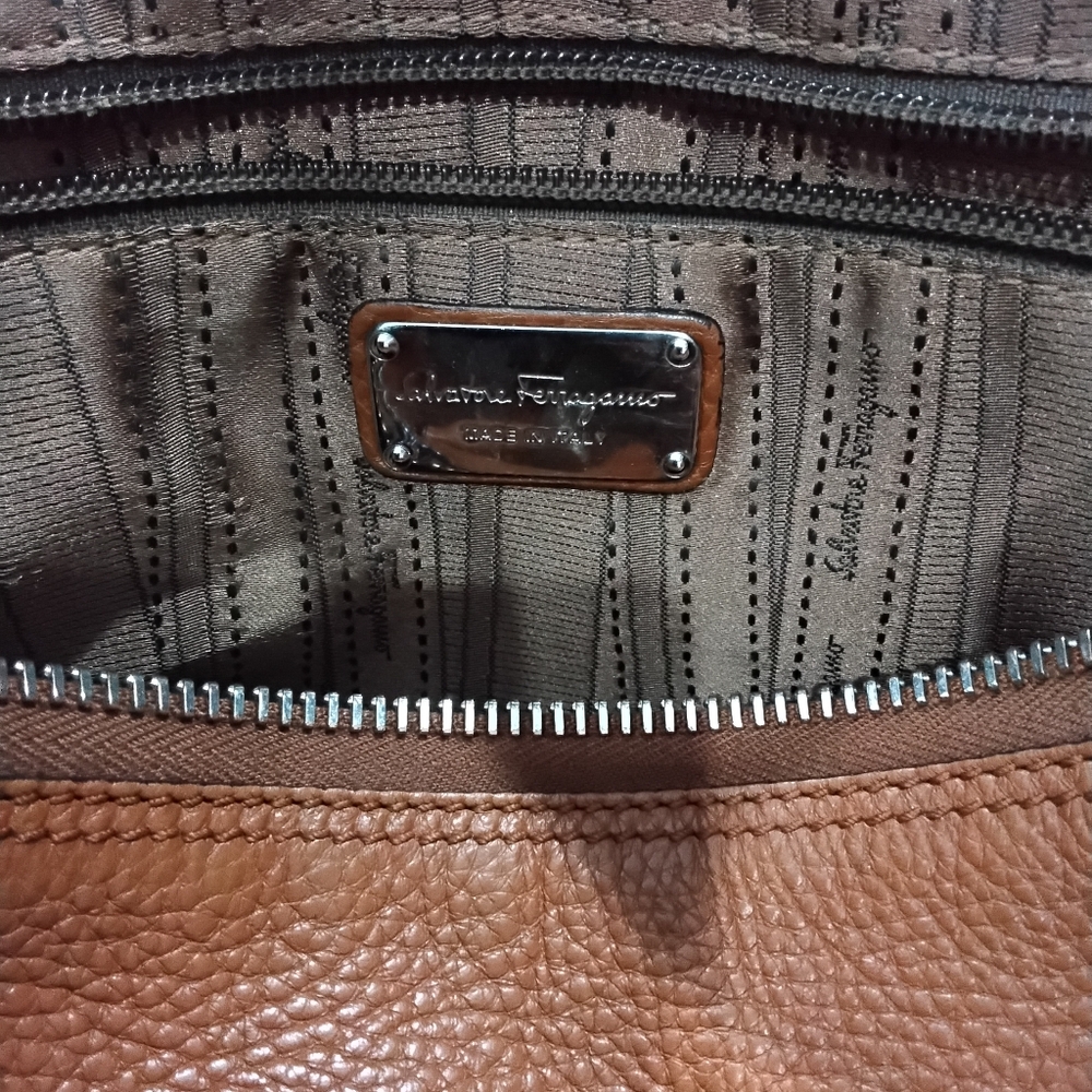 Ferragamo Caramel Pebbled Leather Bag - Picture 3 of 4